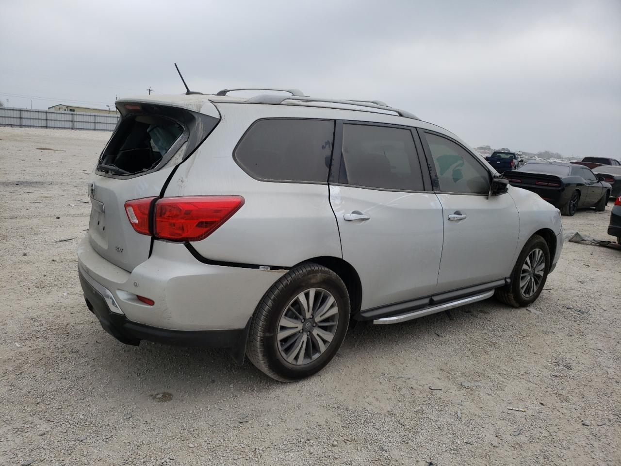 2018 NISSAN PATHFINDER - Image 3