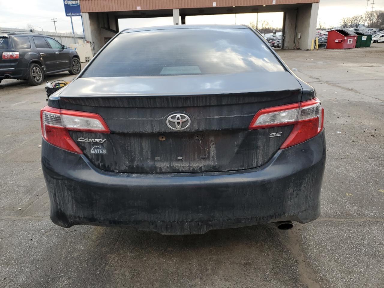 2013 TOYOTA CAMRY L - Image 6
