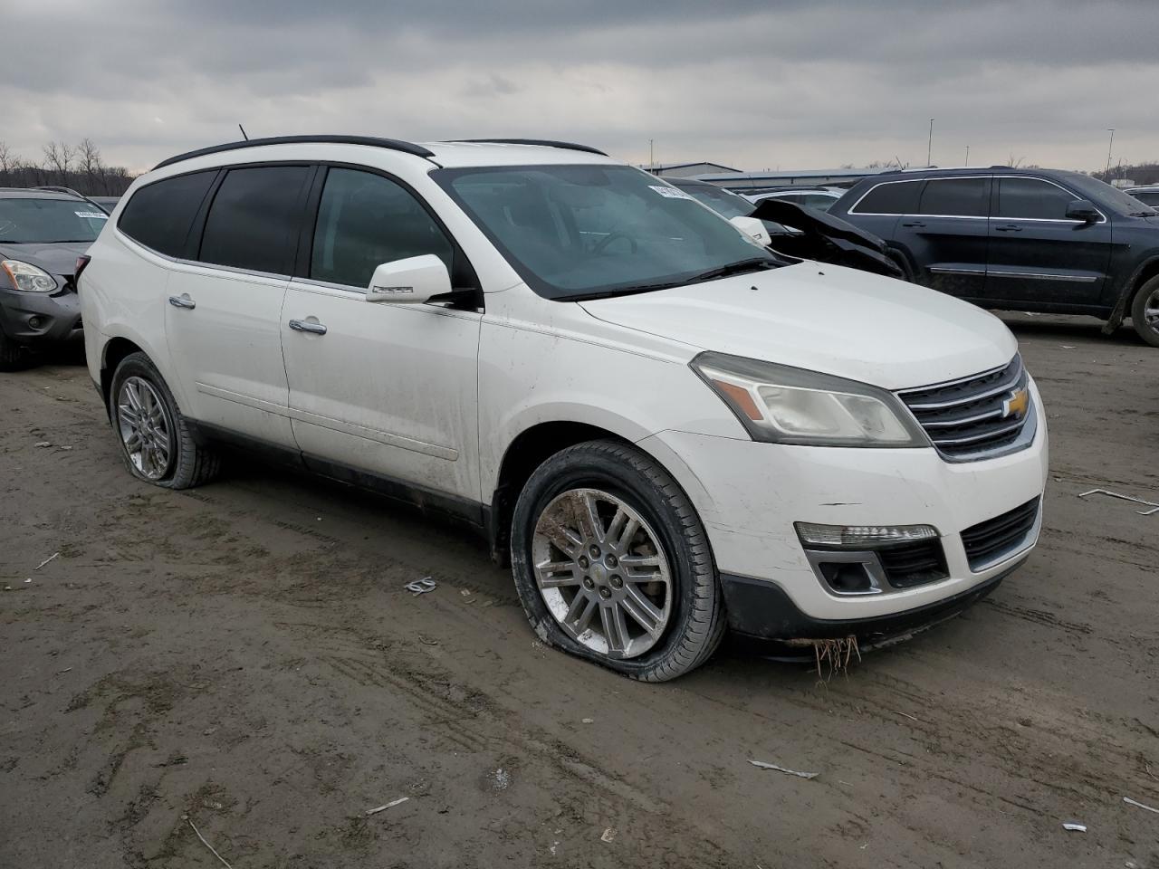 2015 CHEVROLET TRAVERSE L - Image 4