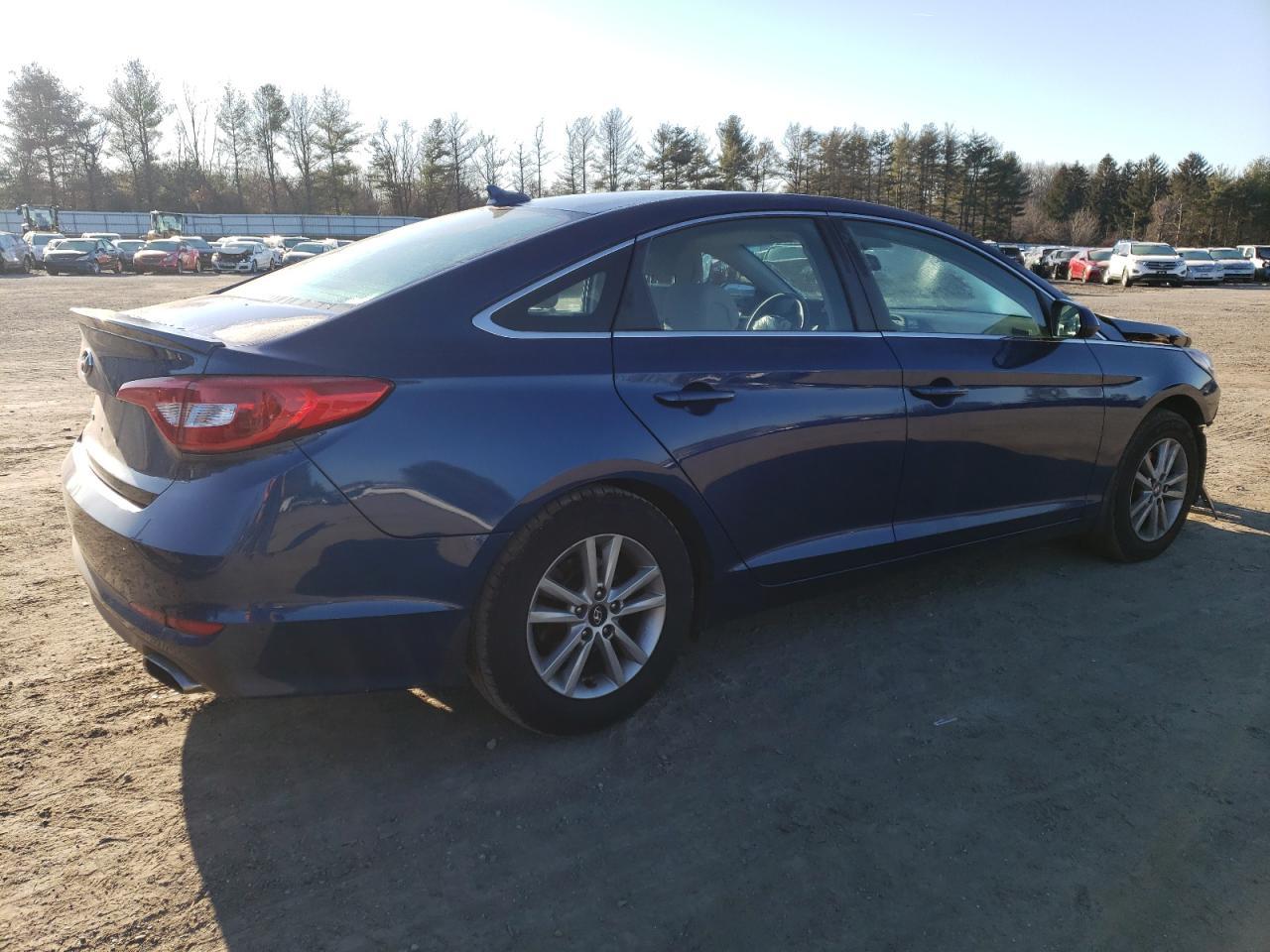 2017 HYUNDAI SONATA SE - Image 3