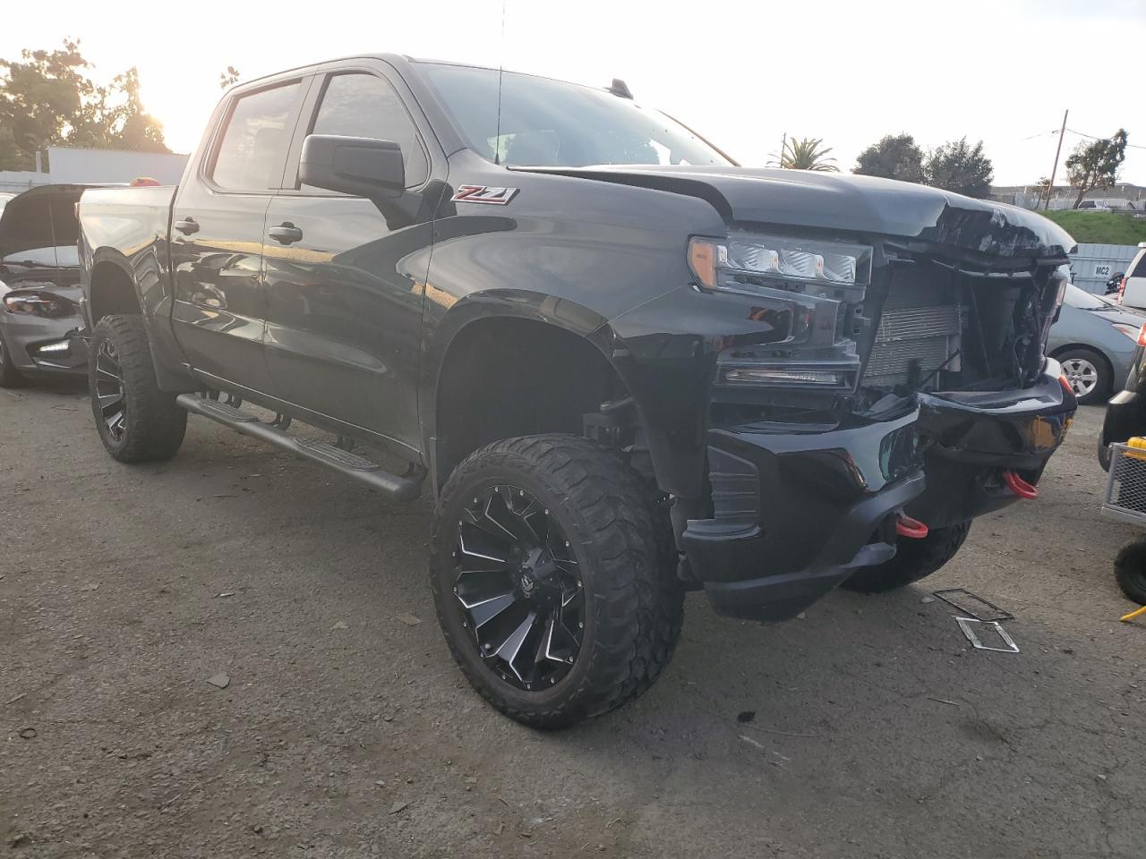 2021 CHEVROLET SILVERADO - Фото 4