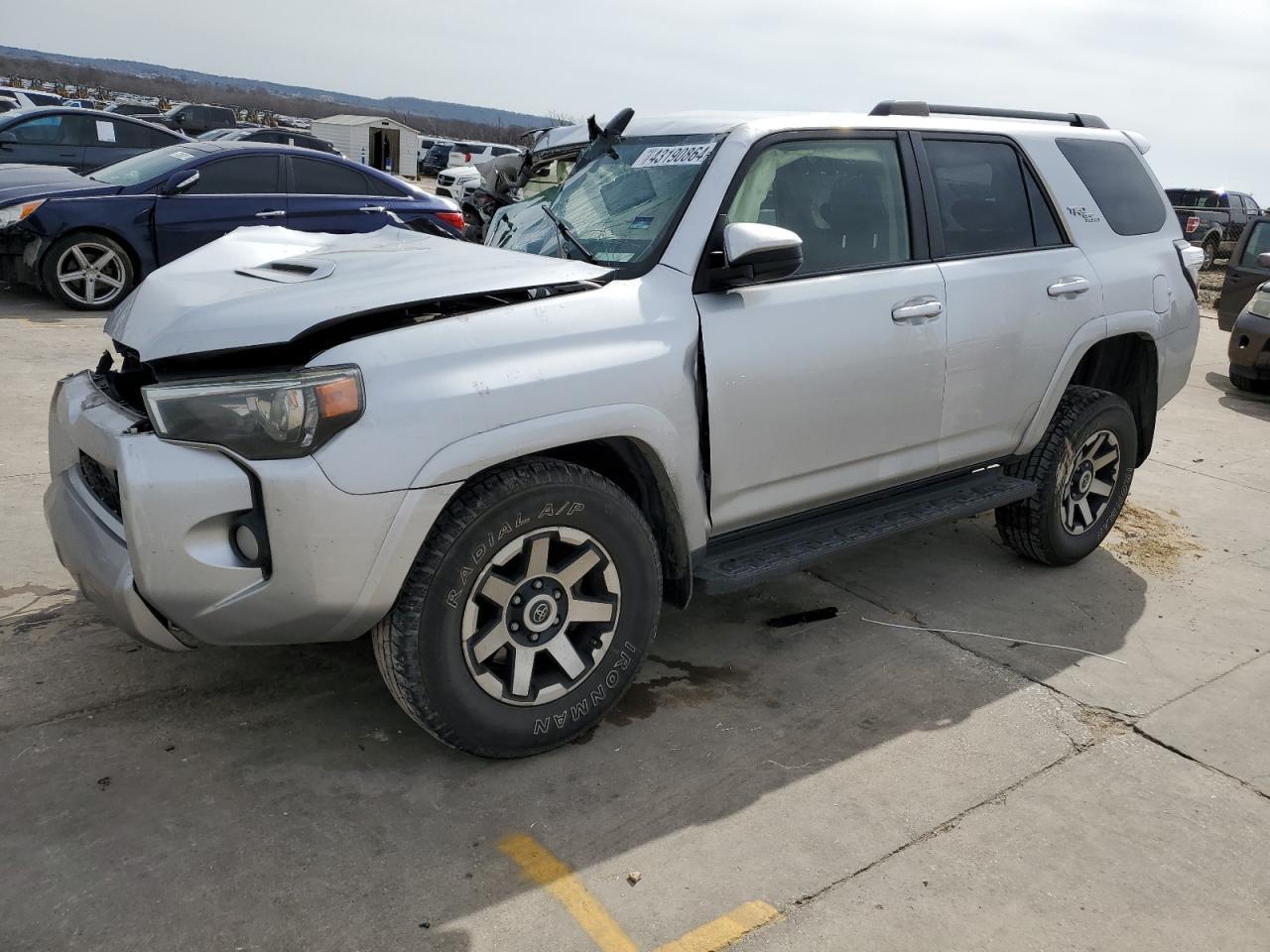 2020 TOYOTA 4RUNNER SR car image