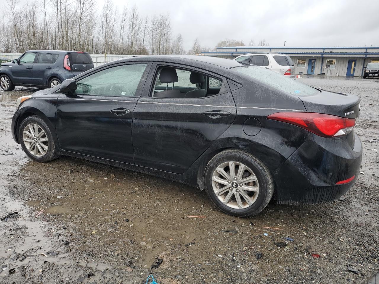 2014 HYUNDAI ELANTRA SE - Image 2