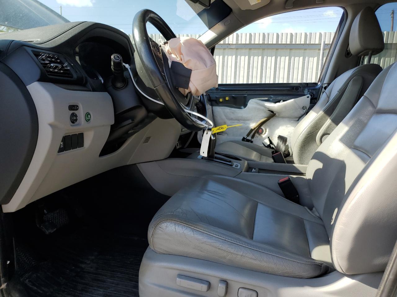 2017 HONDA PILOT EXL - Image 7
