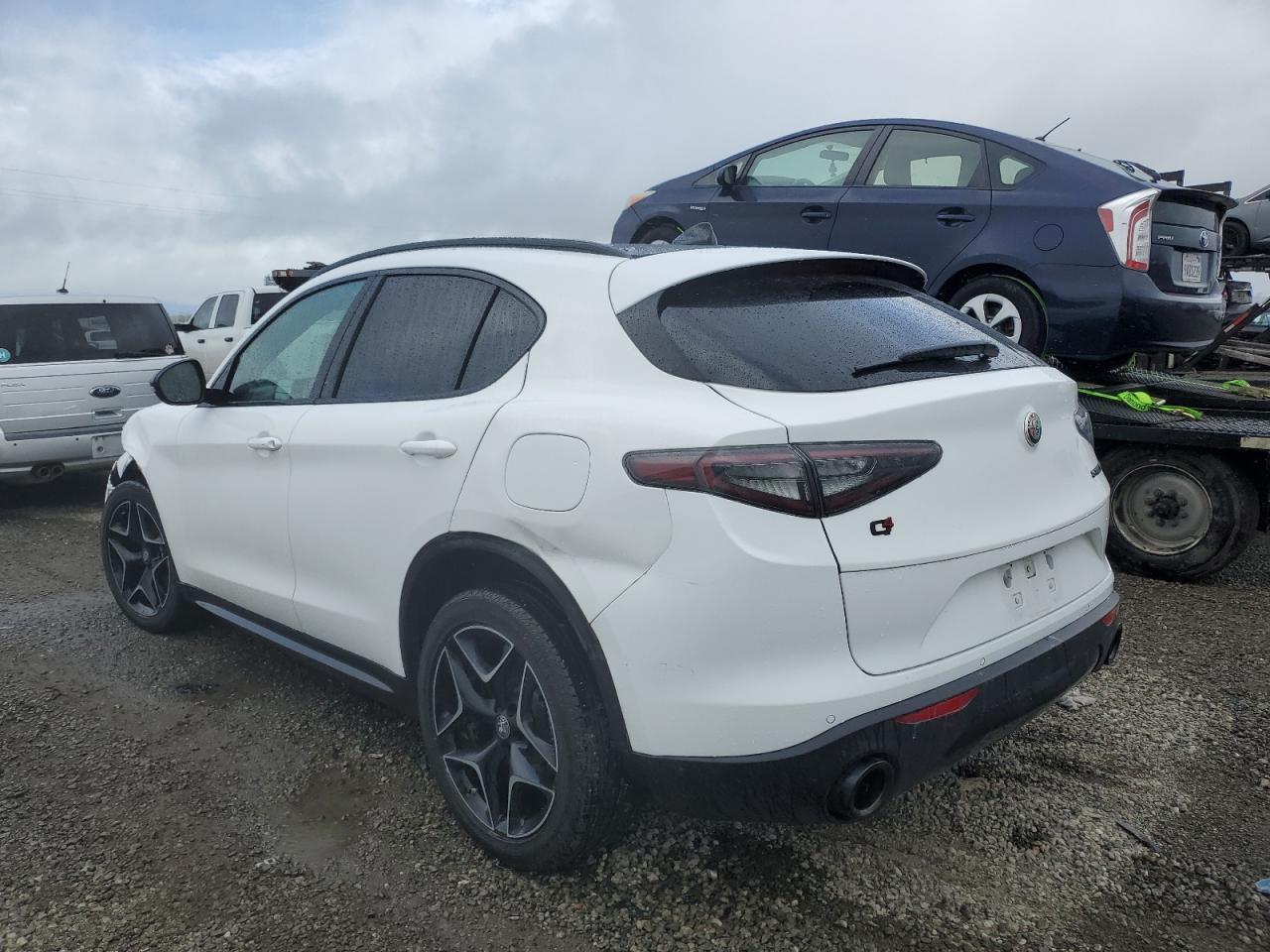 2019 ALFA ROMEO STELVIO TI - Image 2