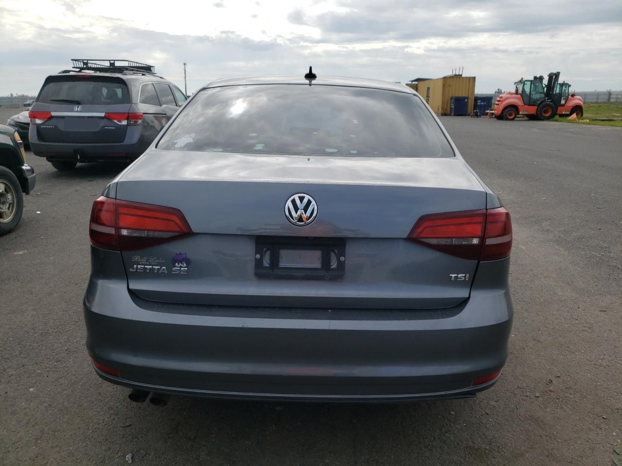 2016 VOLKSWAGEN JETTA SE - Фото 6