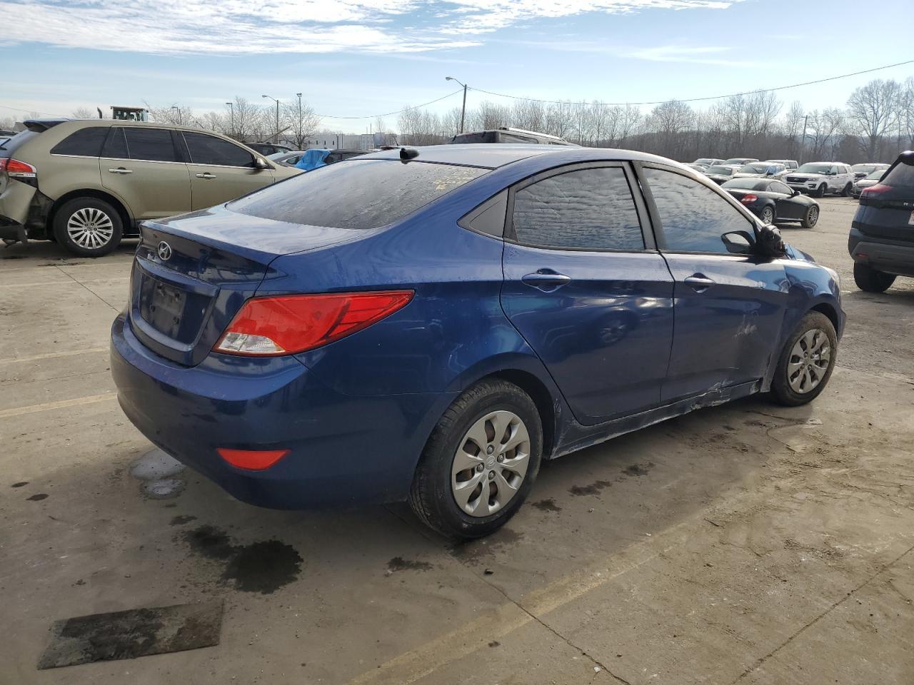 2016 HYUNDAI ACCENT SE - Фото 3