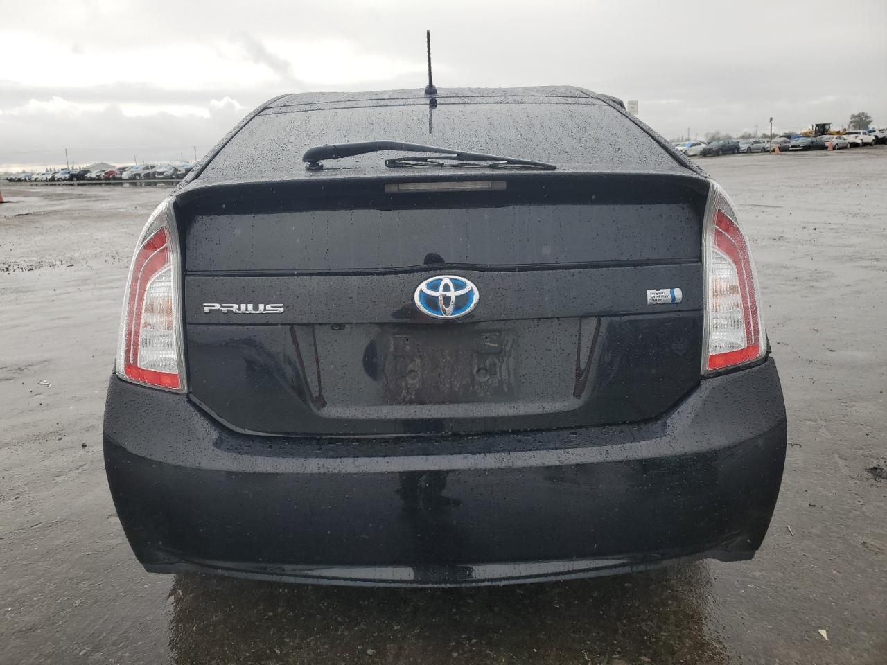 2015 TOYOTA PRIUS - Фото 6