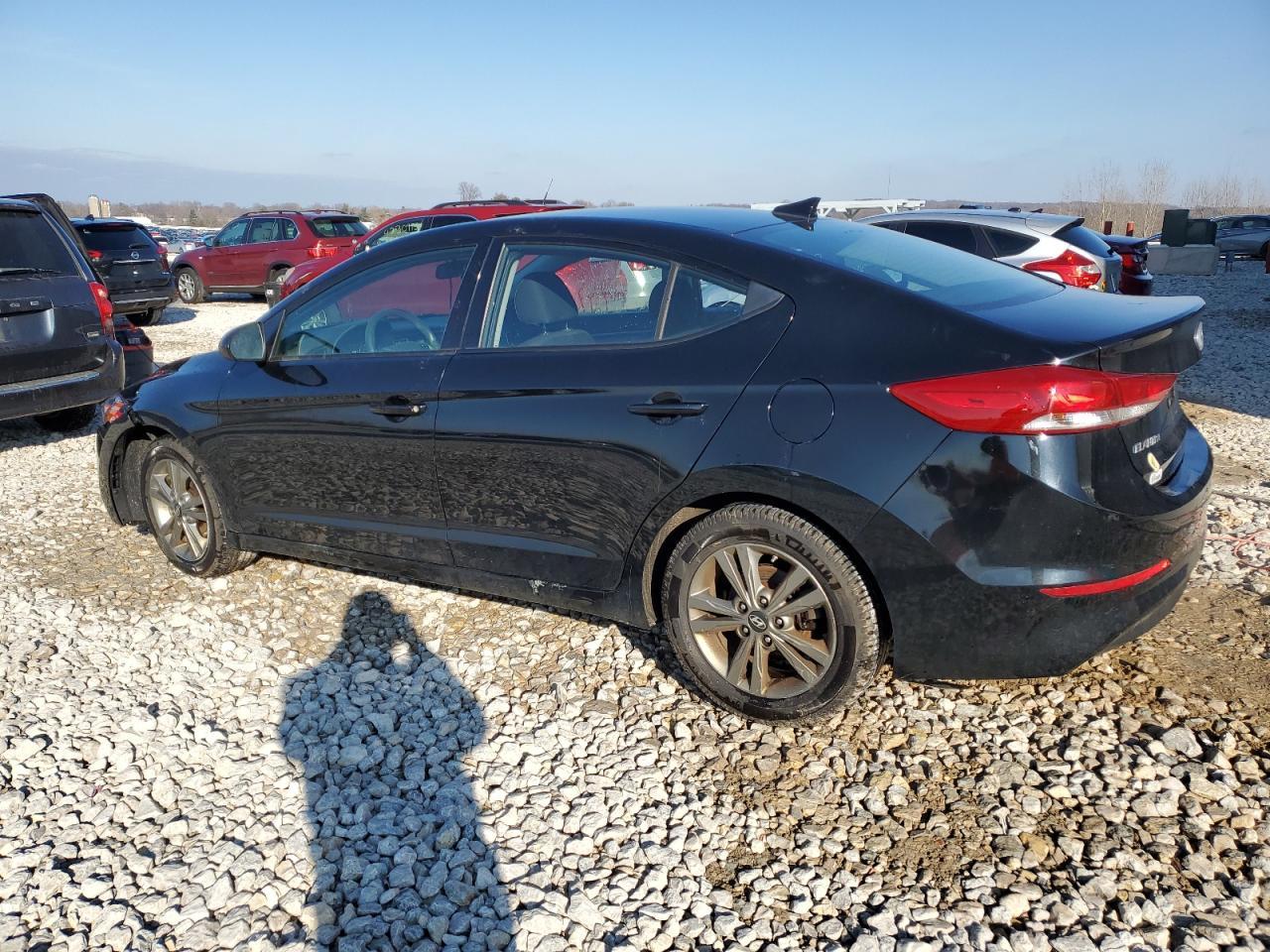 2018 HYUNDAI ELANTRA SE - Фото 2