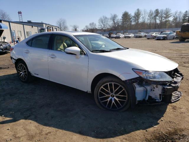 2015 Lexus Es 300H - Фото 4