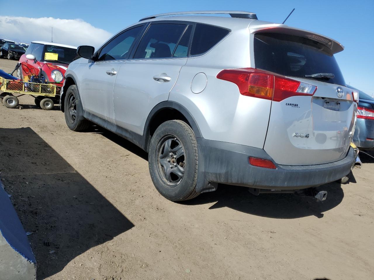 2015 TOYOTA RAV4 LE - Image 2