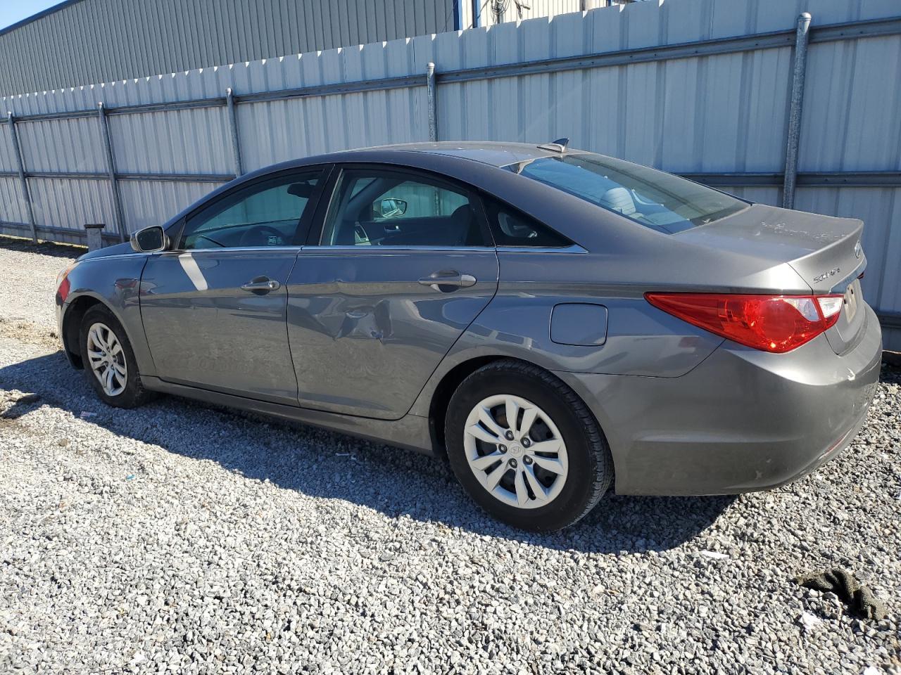 2013 HYUNDAI SONATA GLS - Фото 2