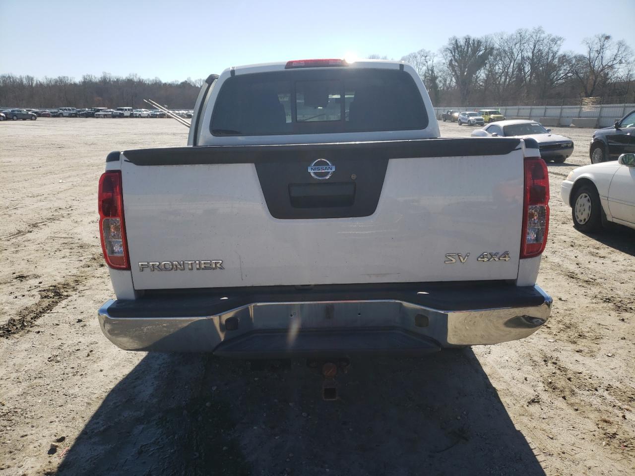 2019 NISSAN FRONTIER S - Фото 6
