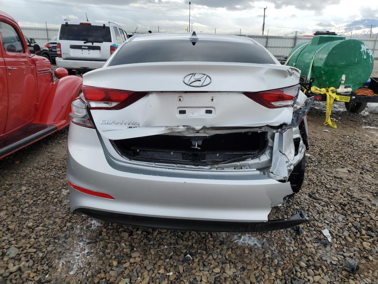 2017 HYUNDAI ELANTRA SE - Фото 6
