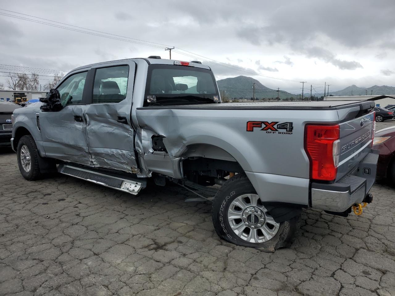 2022 FORD F250 SUPER - Фото 2