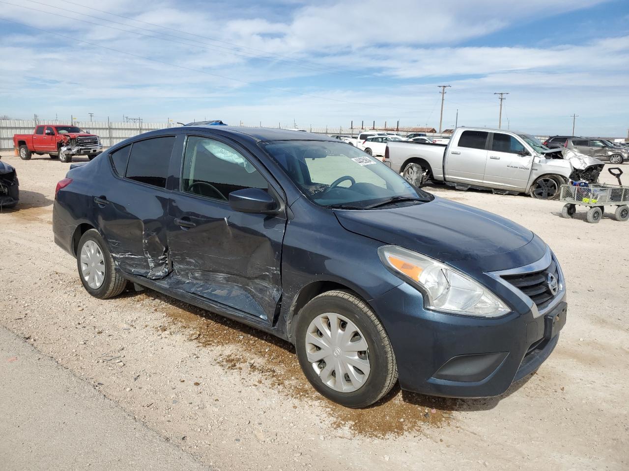 2016 NISSAN VERSA S - Фото 4