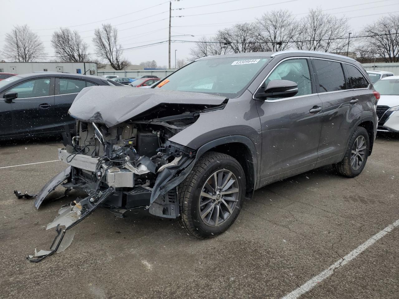 2019 TOYOTA HIGHLANDER