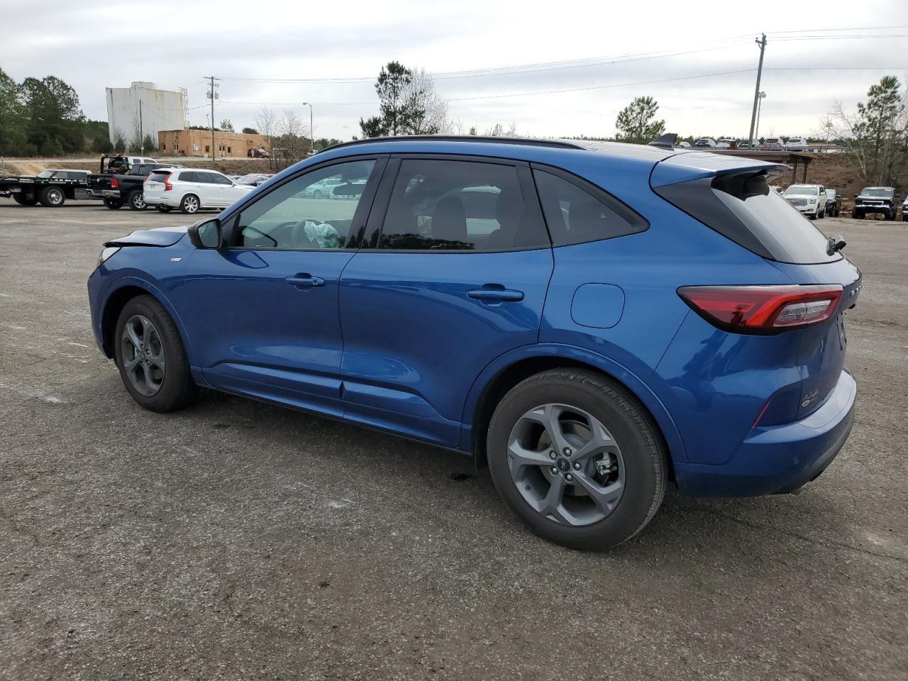 2023 FORD ESCAPE ST - Image 2
