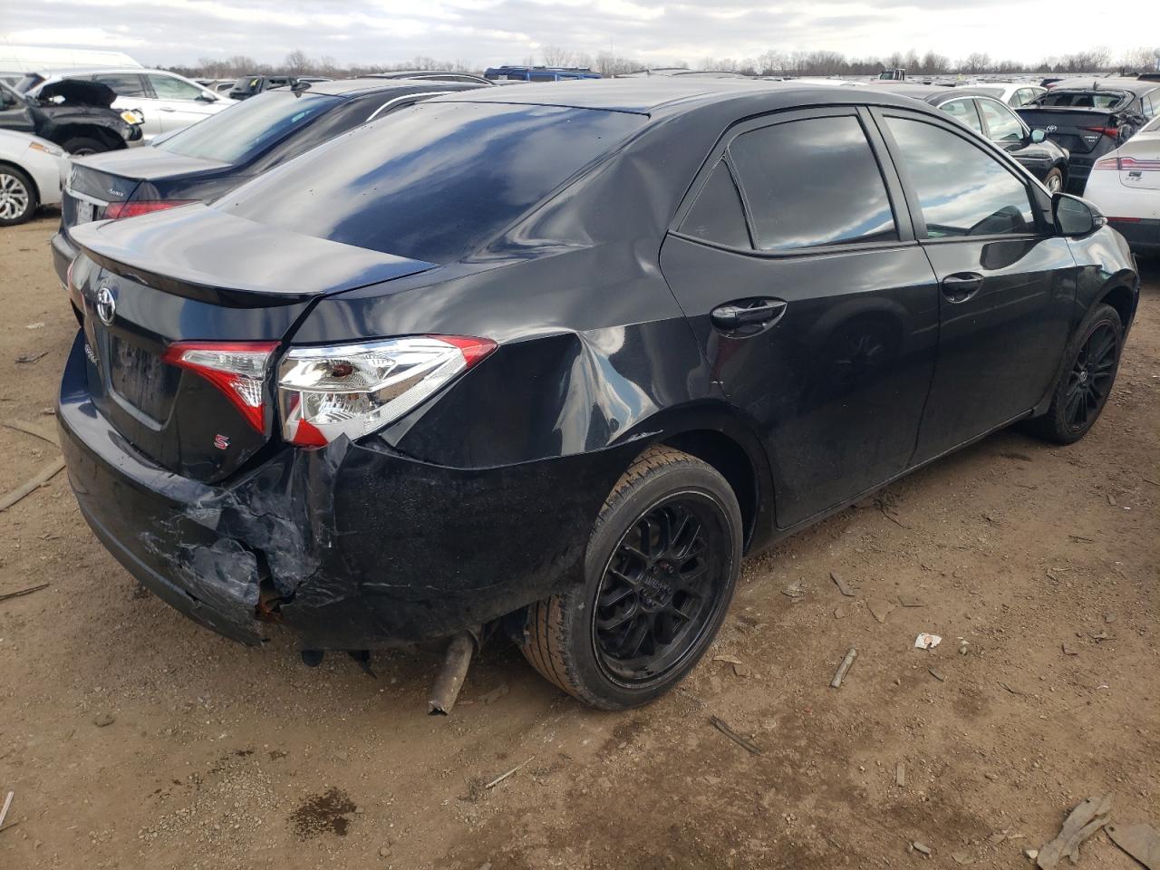 2015 TOYOTA COROLLA L - Фото 3