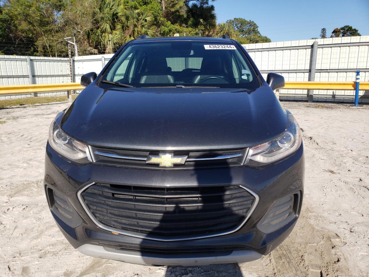 2018 CHEVROLET TRAX 1LT - Фото 5