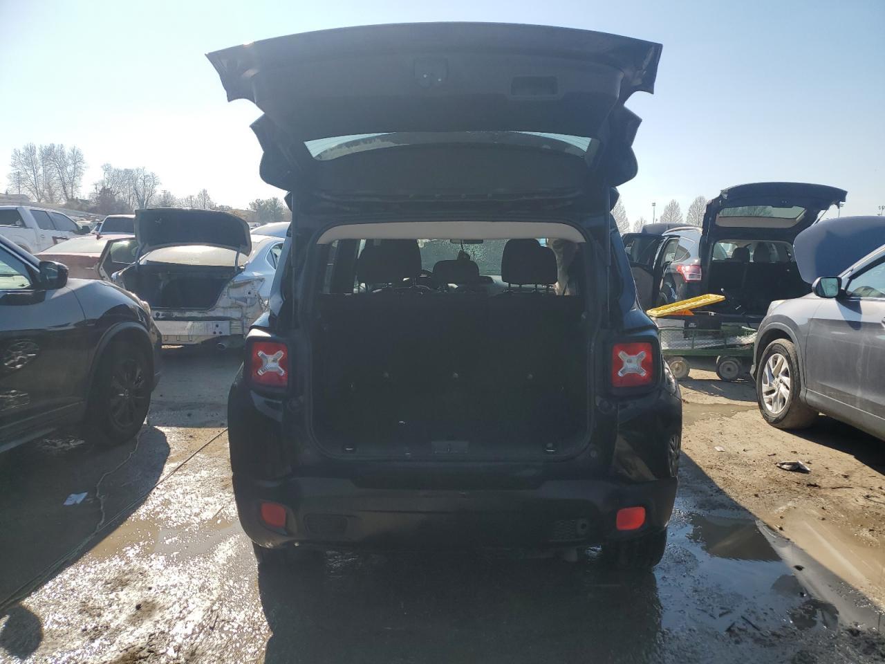 2017 JEEP RENEGADE L - Фото 6