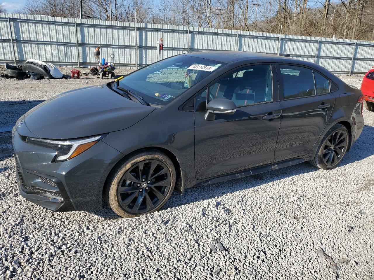 2023 TOYOTA COROLLA SE car image