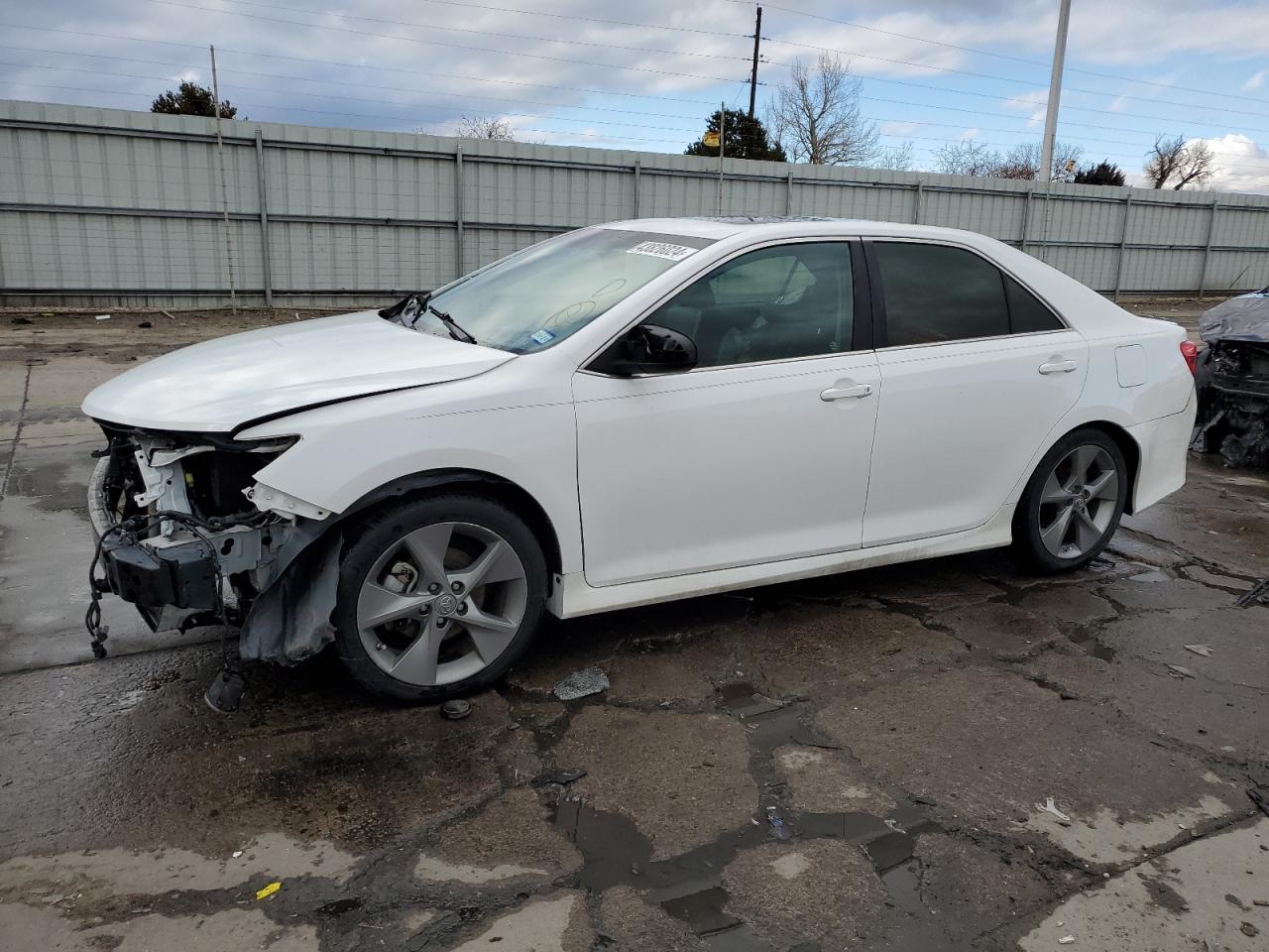 2014 TOYOTA CAMRY L