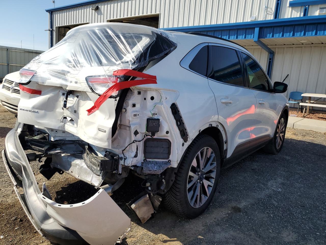 2020 FORD ESCAPE TIT - Image 3