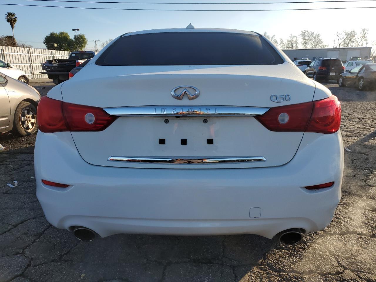 2014 INFINITI Q50 BASE - Image 6
