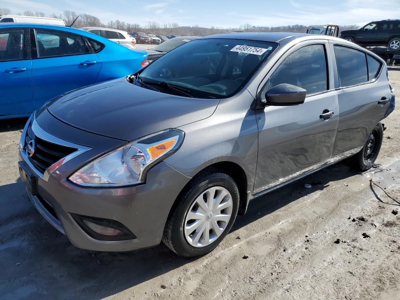 2016 NISSAN VERSA S