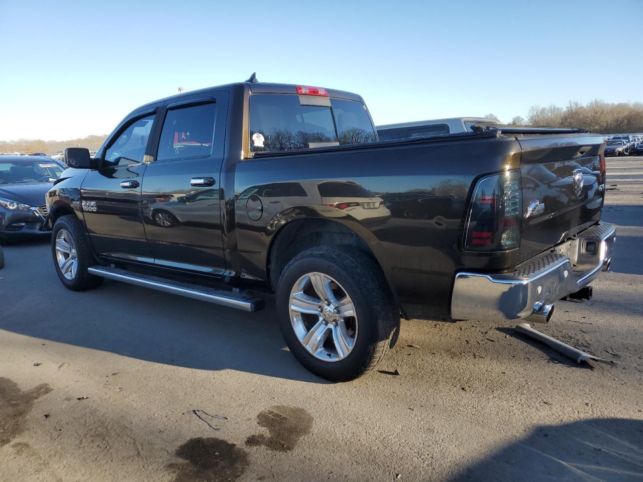 2014 RAM 1500 SLT - Image 2