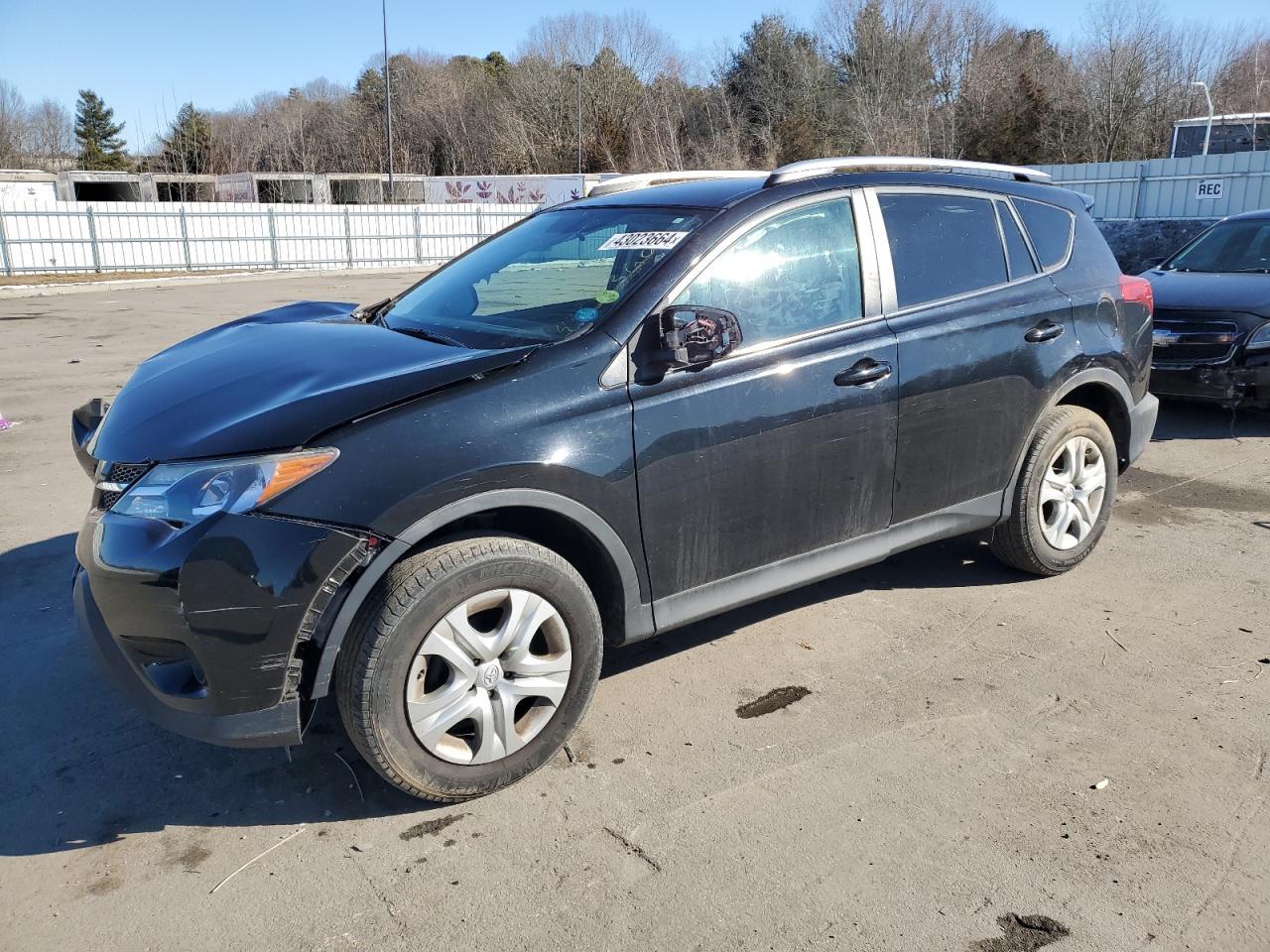 2015 TOYOTA RAV4 LE