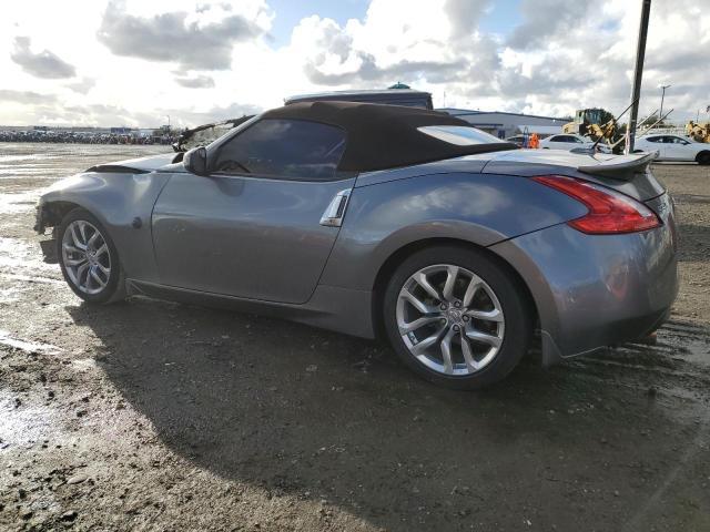 2011 Nissan 370Z Base - Фото 2