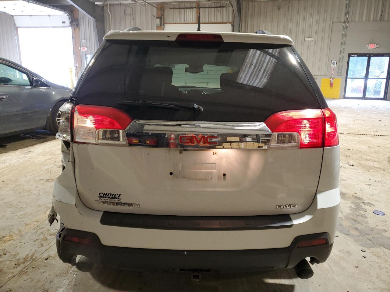 2012 GMC TERRAIN SL - Фото 6