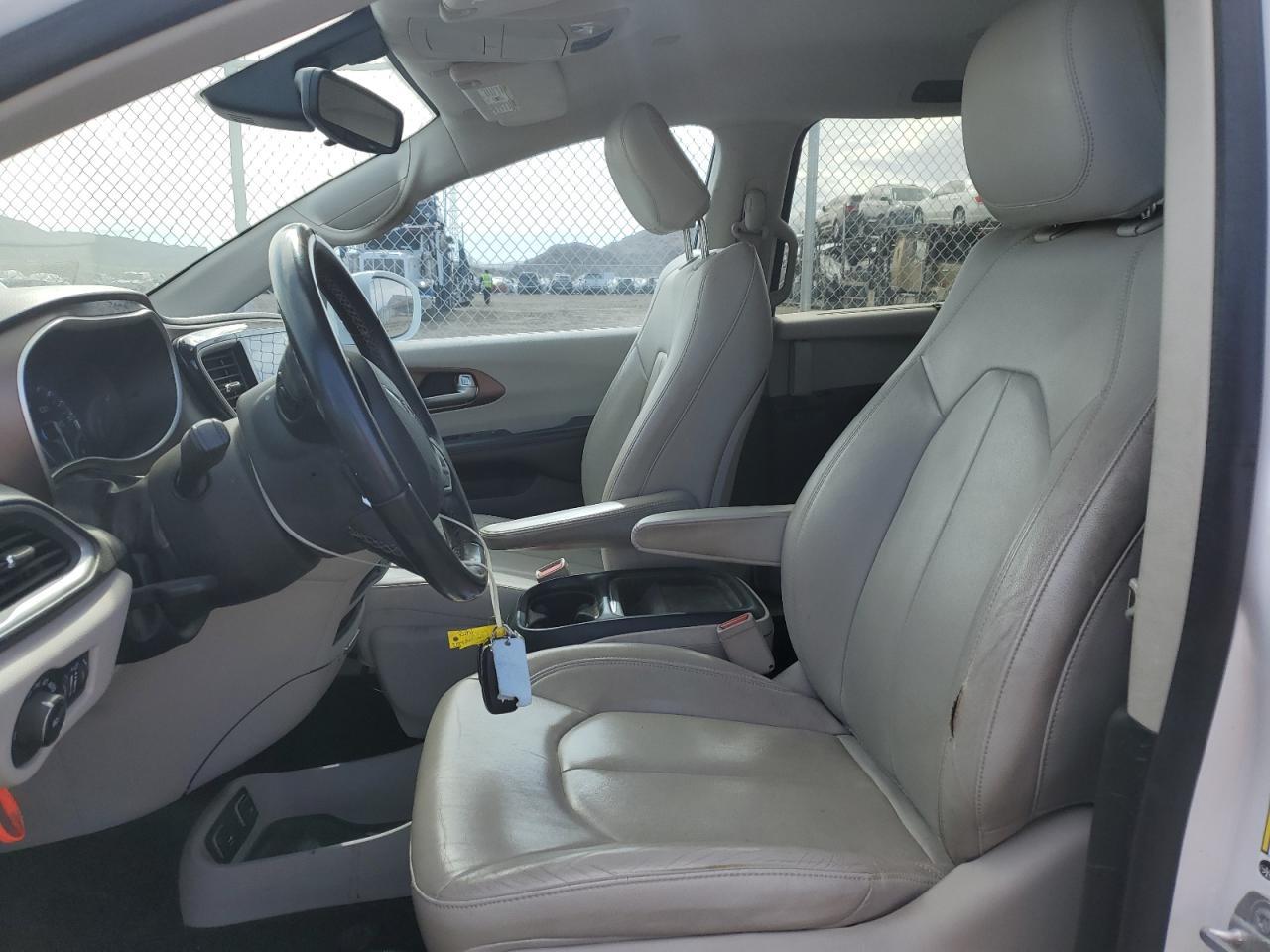 2017 CHRYSLER PACIFICA T - Image 7
