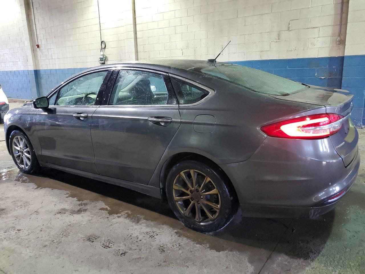 2017 FORD FUSION SE - Фото 2