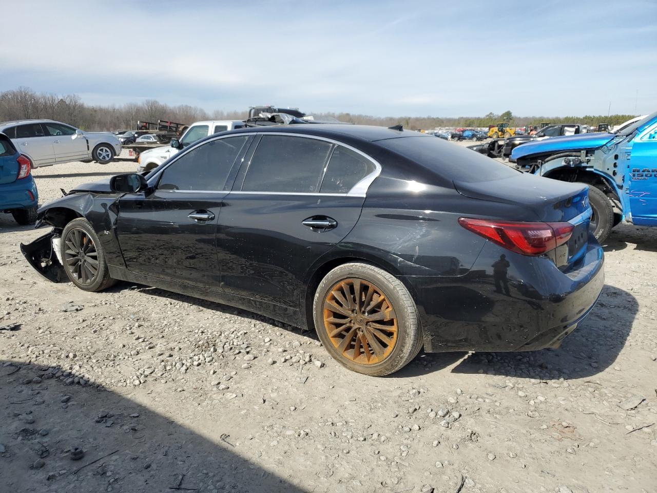 2018 INFINITI Q50 LUXE - Фото 2