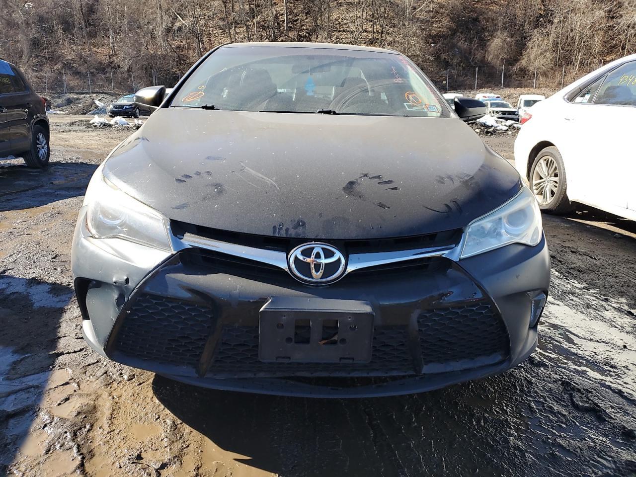2017 TOYOTA CAMRY LE - Фото 5