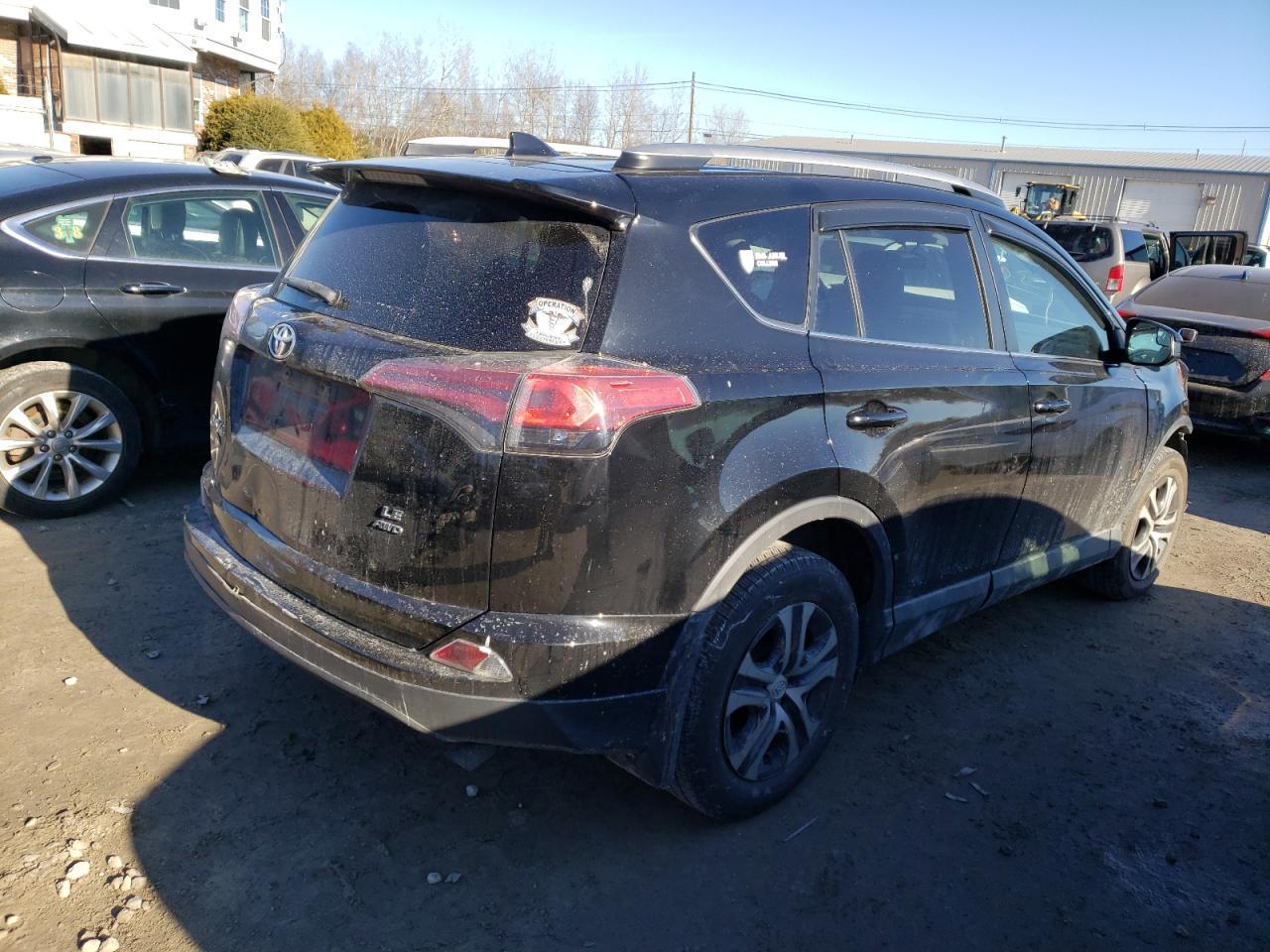 2016 TOYOTA RAV4 LE - Фото 3