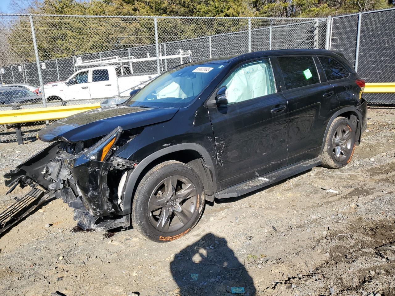 2019 TOYOTA HIGHLANDER