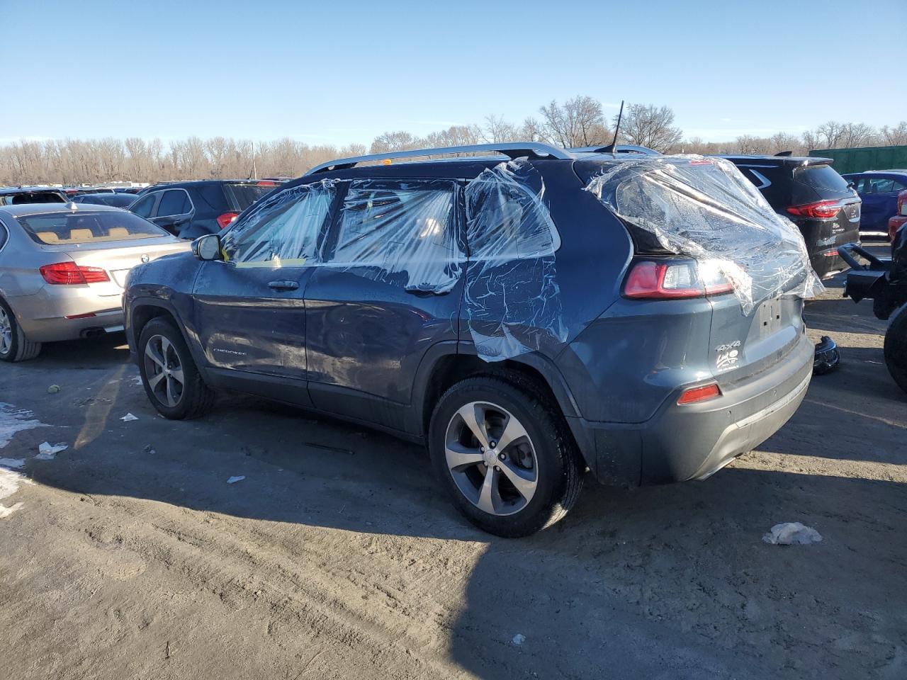 2019 JEEP CHEROKEE L - Фото 2