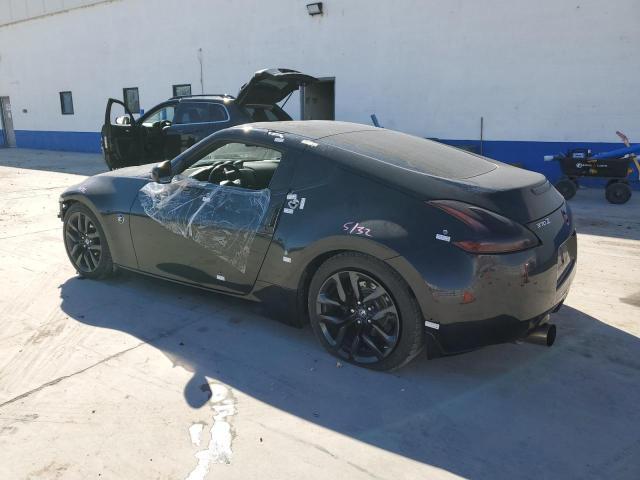 2016 Nissan 370Z Base - Фото 2