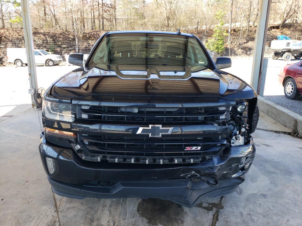 2017 CHEVROLET SILVERADO - Image 5