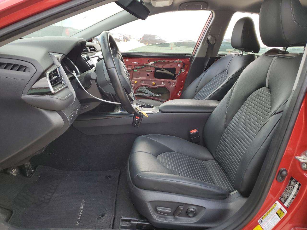 2019 TOYOTA CAMRY L - Фото 7