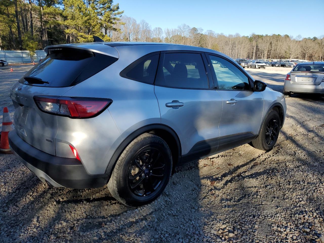2020 FORD ESCAPE SE - Фото 3