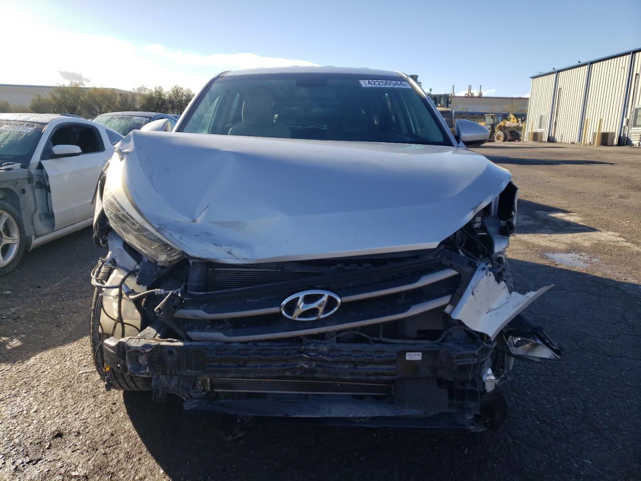 2016 HYUNDAI TUCSON SE - Фото 5