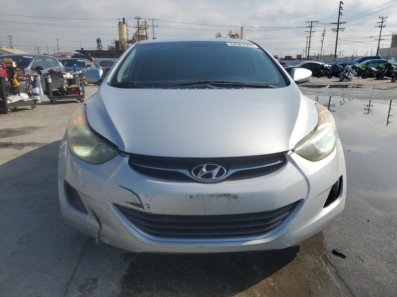 2011 HYUNDAI ELANTRA GL - Image 5