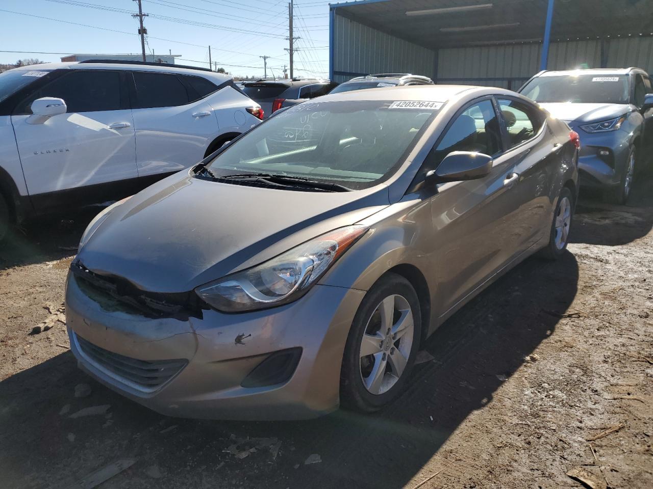 2013 HYUNDAI ELANTRA GL