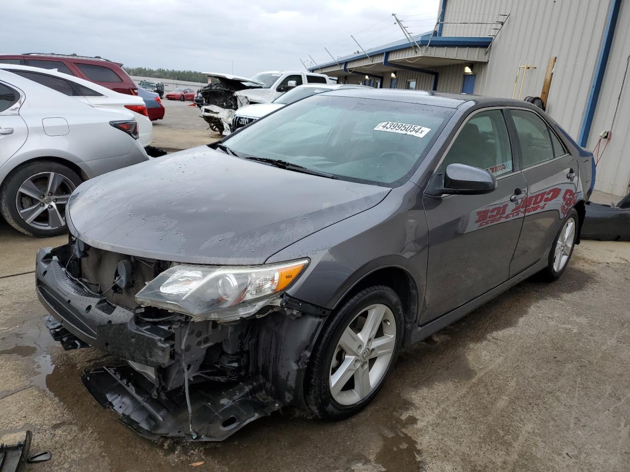 2013 TOYOTA CAMRY L