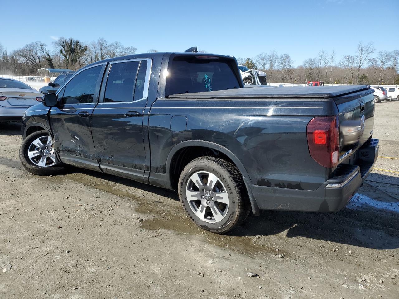 2017 HONDA RIDGELINE - Фото 2